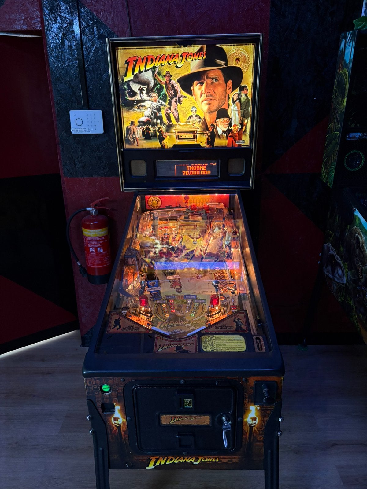Indiana Jones Stern (2008), Ophalen, Zo goed als nieuw, Flipperkast