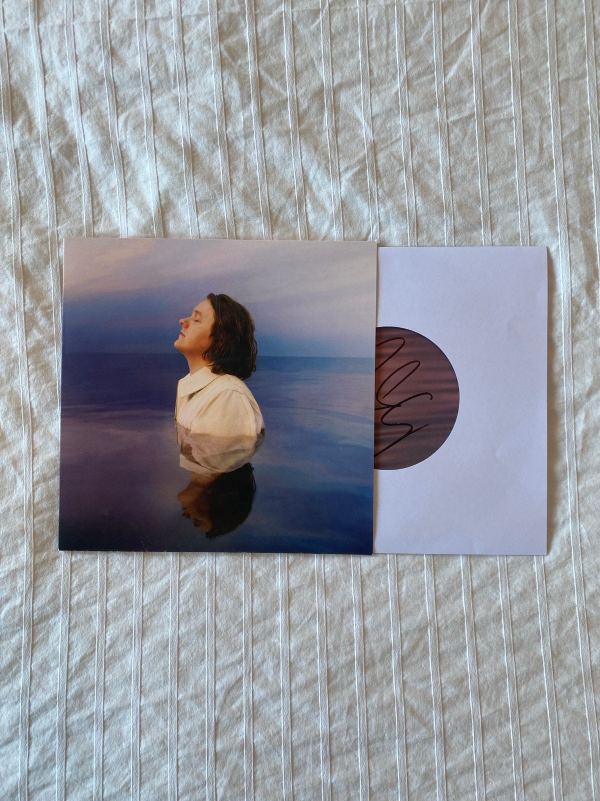 Lewis Capaldi - Forget Me (Gesigneerde Single LP), Cd's en Dvd's, Vinyl Singles, LP, Ophalen of Verzenden, Zo goed als nieuw, Pop