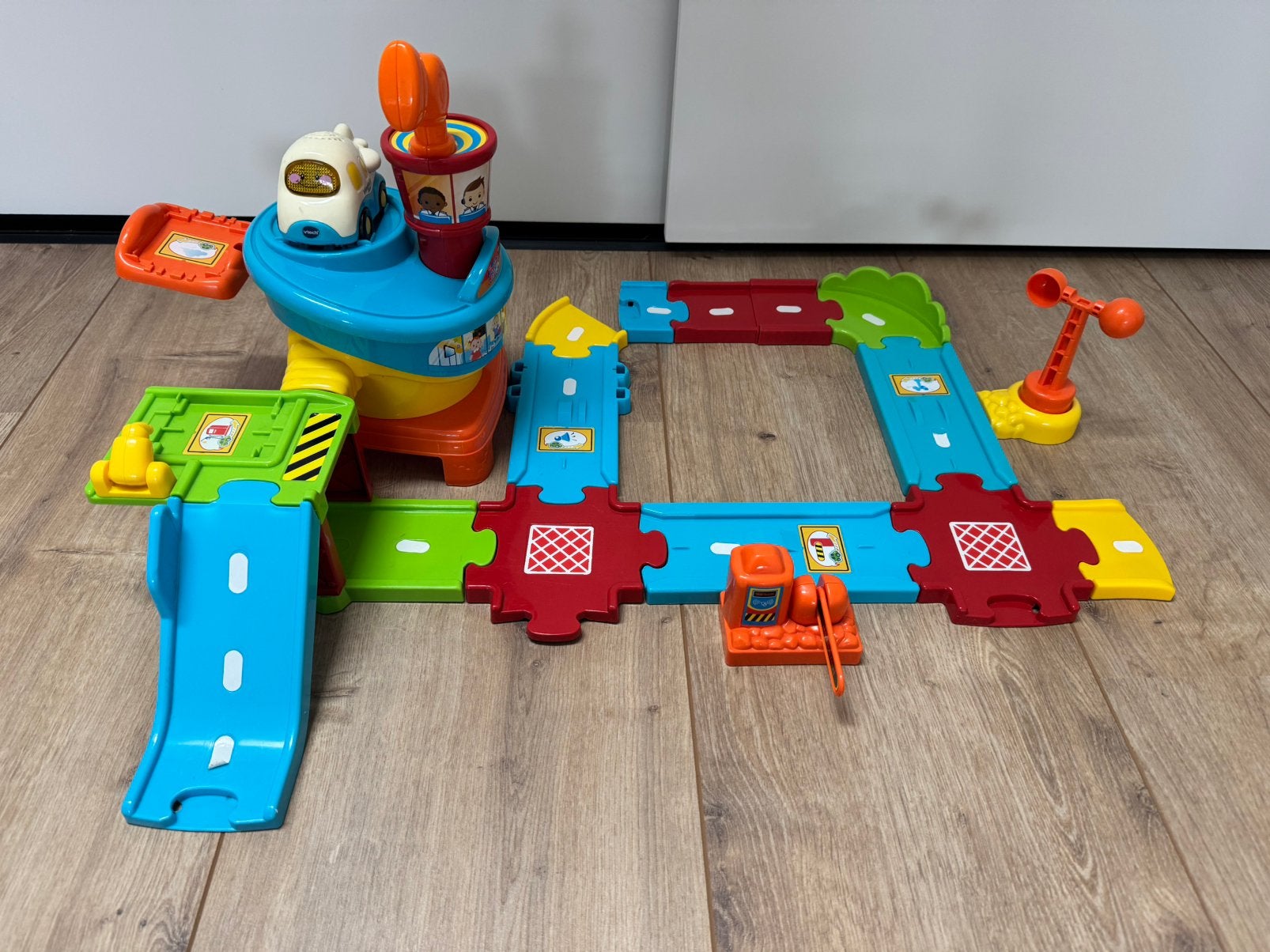 Vtech toet toet vliegveld, Kinderen en Baby's, Speelgoed | Vtech, Ophalen of Verzenden, Gebruikt, 6 jaar of ouder