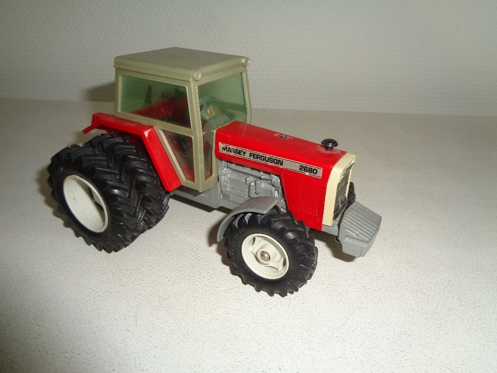 Britains Massey Ferguson 2680., Ophalen of Verzenden, Gebruikt, Tractor of Landbouw, Britains