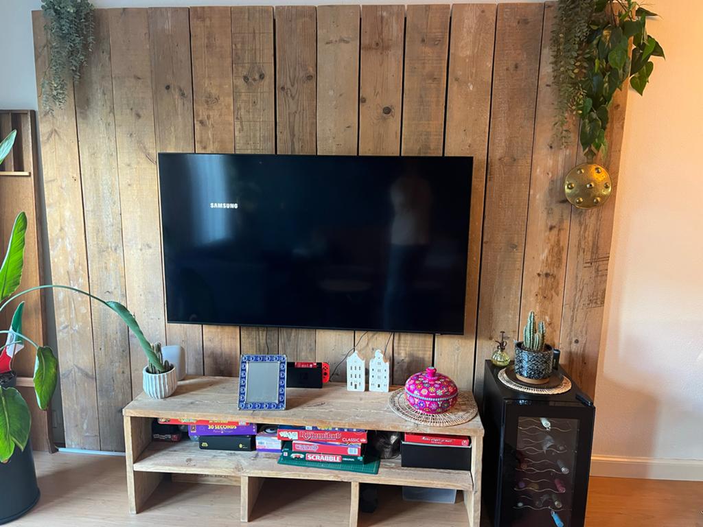 Handgemaakt steigerhouten wandmeubel met open kastje, Huis en Inrichting, Kasten | Wandmeubels, Ophalen, Met plank(en), 250 tot 300 cm