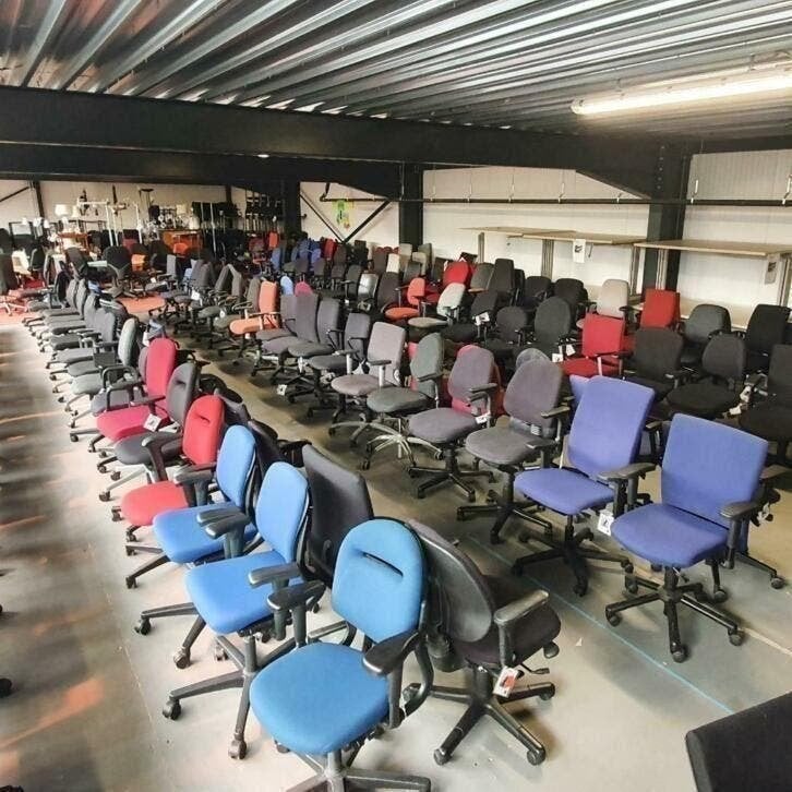 Professionele gebruikte bureaustoel diverse A-merken, Ophalen, Gebruikt