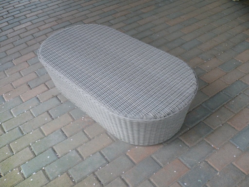 een ovale kunst rieten salon tafel merk summer garden, Tuin en Terras, Tuintafels, Ophalen, Gebruikt, Ovaal, Overige materialen