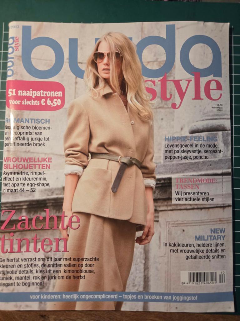 Burda Style 10/2013 - Compleet en Ongebruikt, Ophalen of Verzenden