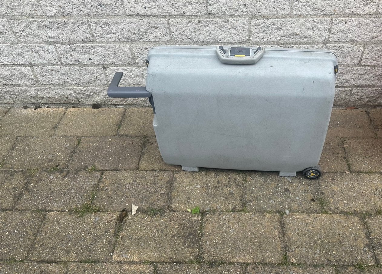 Koffer samsonite, Sieraden, Tassen en Uiterlijk, Koffers, Gebruikt, Hard kunststof, Wieltjes, Ophalen