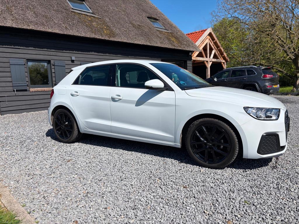 Audi A1 Sportback 25 TFSI Pro Line, Auto's, Stof, 95 pk, Origineel Nederlands, Bedrijf