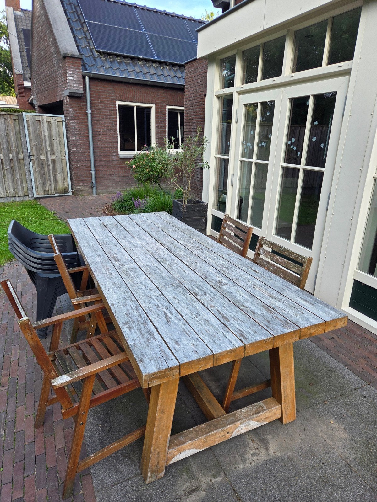 Robuuste houten tuintafel, Ophalen of Verzenden, Gebruikt, Rechthoekig, Hout