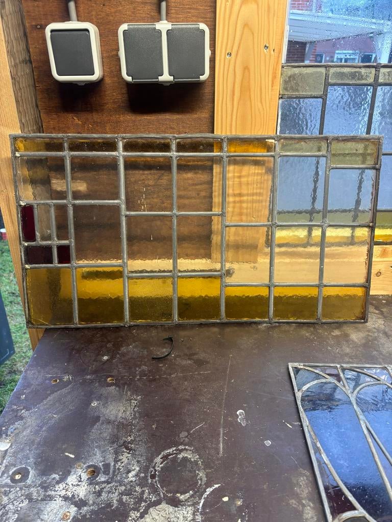 Uniek glas in lood raam - Diverse kleuren, Ophalen, Gevelraam of Ruit, Gebruikt, Minder dan 80 cm