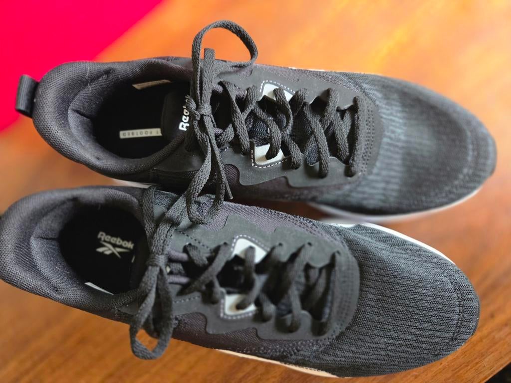 Reebok hardloopschoenen maat 44, Sport en Fitness, Loopsport en Atletiek, Hardloopschoenen, Nieuw, Ophalen of Verzenden, Reebok