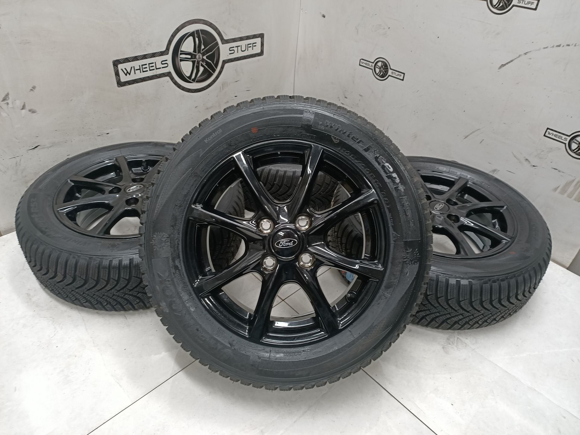 Ford Fiesta mk 7 lichtmetaal velgen 15"inch Tpms winterbande, Gebruikt, -, -, Banden en Velgen