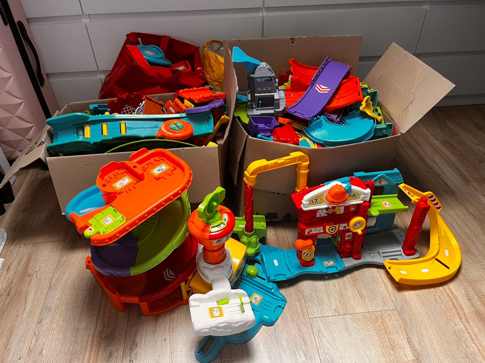 Grote partij Vtech Toet Toet!, Kinderen en Baby's, Speelgoed | Vtech, Ophalen, Zo goed als nieuw, 2 tot 4 jaar