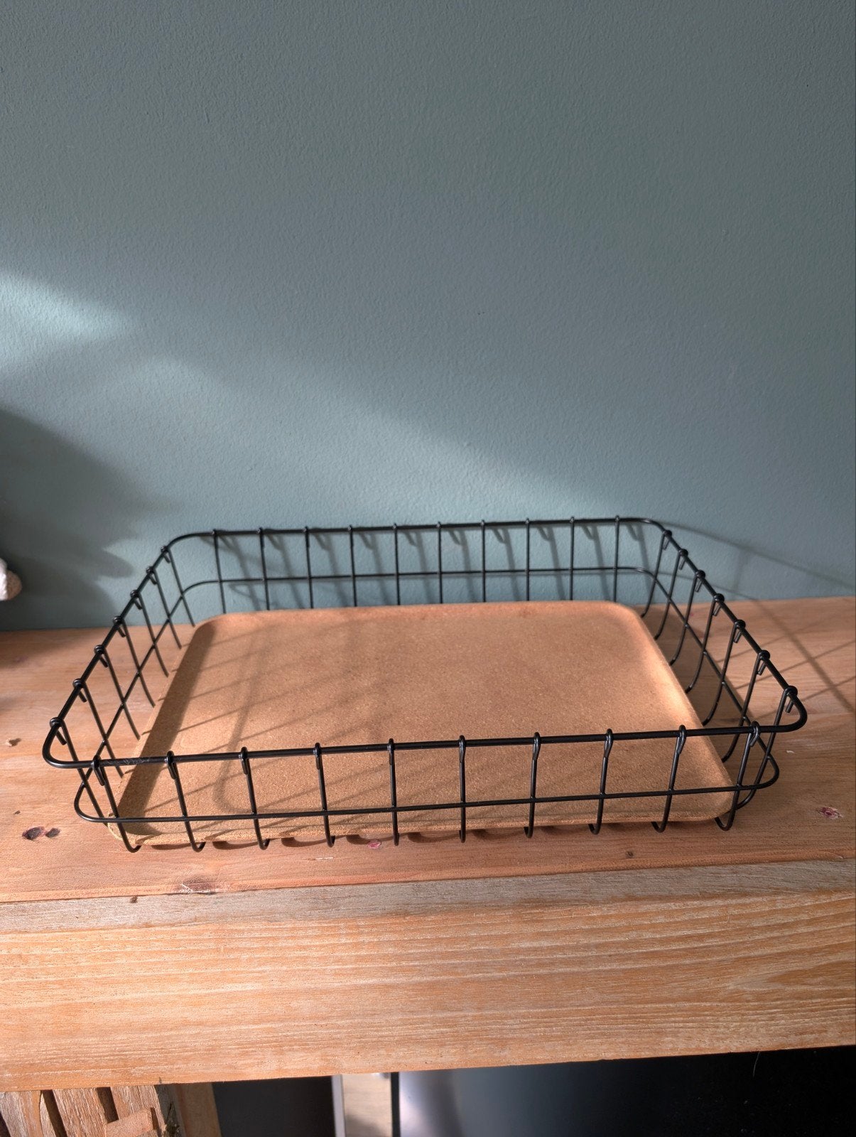 Dienblad met metalen mand - Modern en functioneel, Ophalen of Verzenden