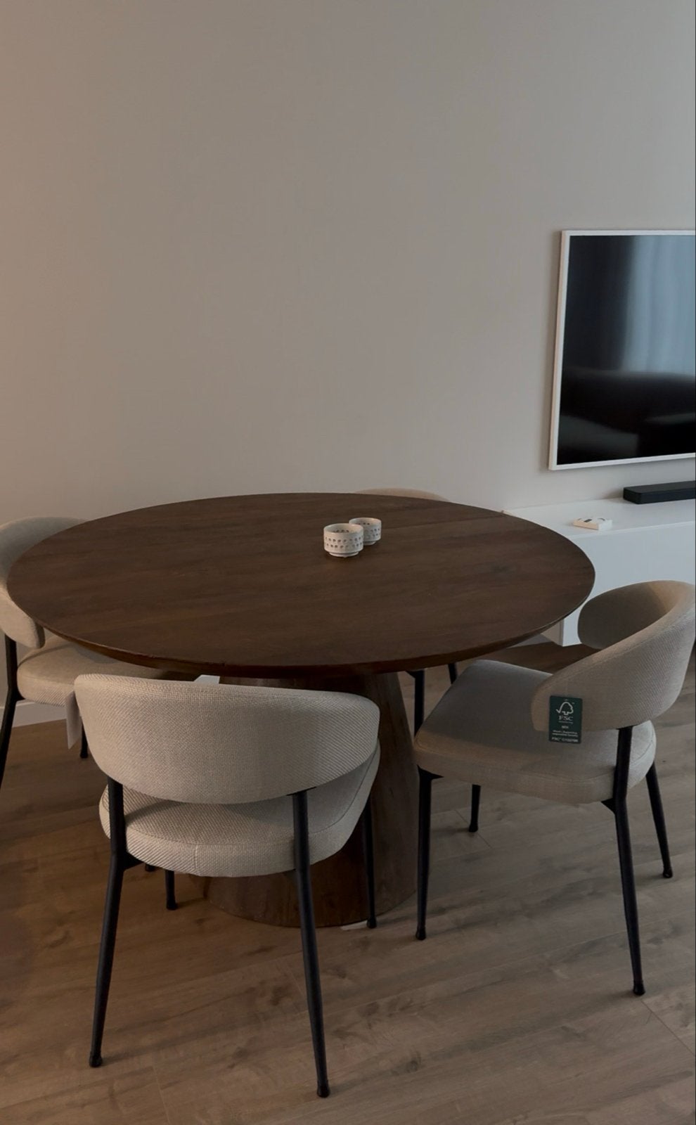 Ronde Eettafel Mangohout 130 cm, Huis en Inrichting, Ophalen, 100 tot 150 cm, Rond, Zo goed als nieuw