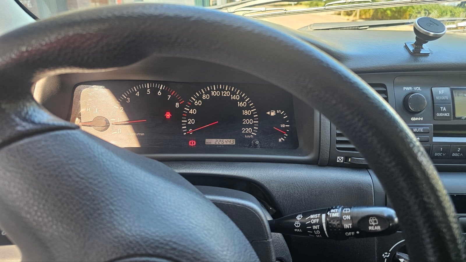 Foto 9 van Toyota Corolla 1.6 16V Vvt-i 5DR Linea Terra 2006 Grijs