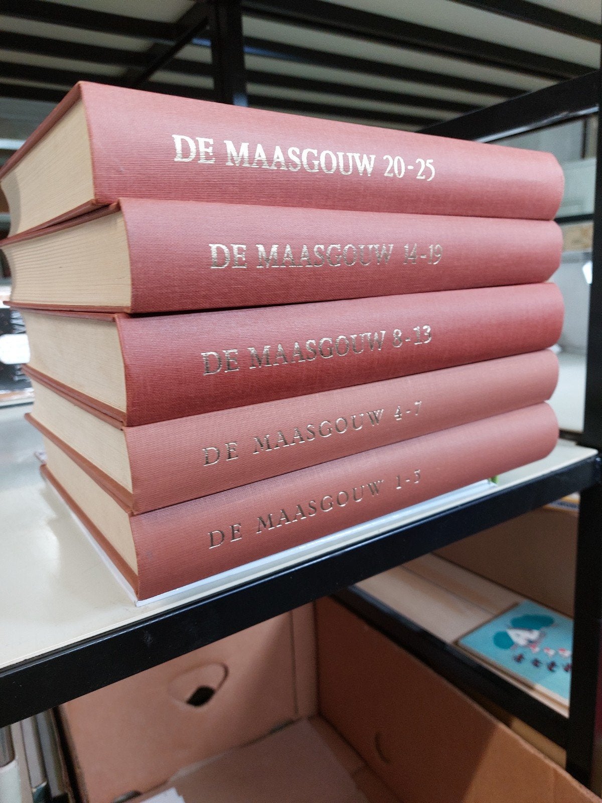 de Maasgouw, Ophalen of Verzenden, Zo goed als nieuw