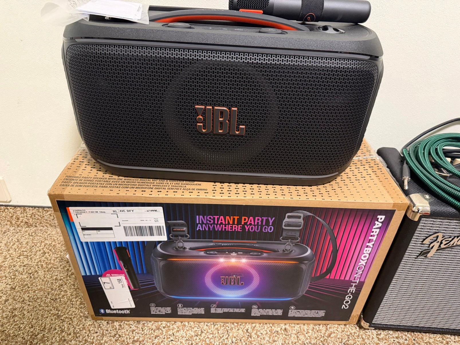 Foto 3 van Nieuw in doos: JBL on the go 2 Partybox oplaadbare speaker