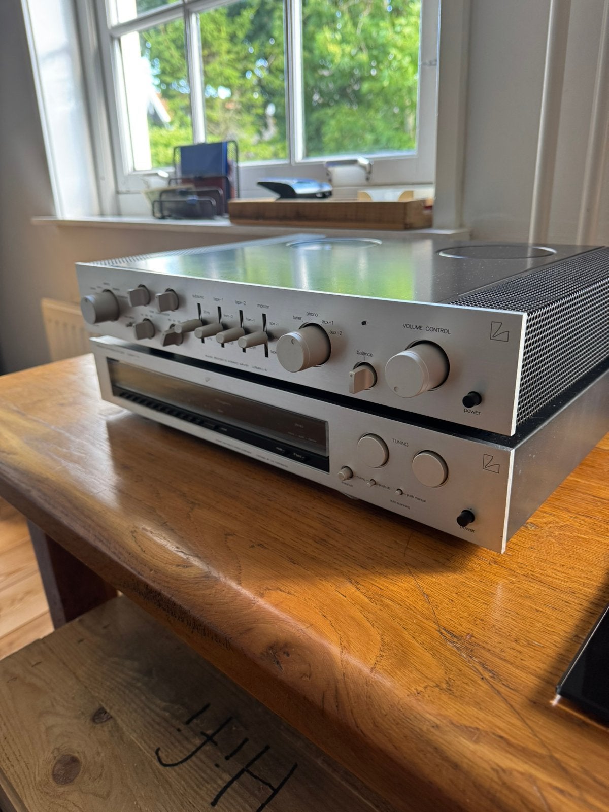 Luxman L-10 & -T14 Tuner., Ophalen, Zo goed als nieuw, Overige merken