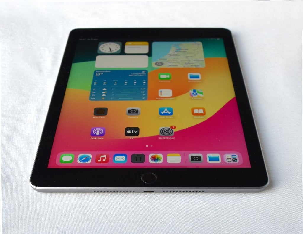iPad 6 (2018) 128GB WiFi Zwart: met garantie, 9 inch, Apple iPad, Zwart, Zo goed als nieuw