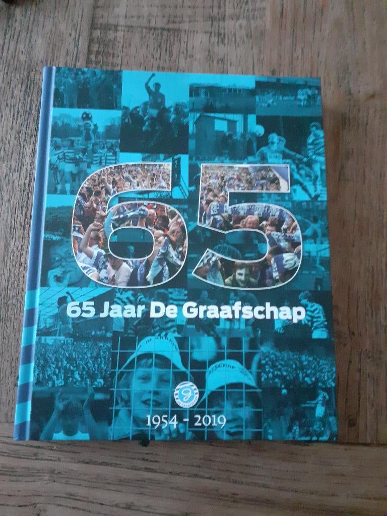 65 jaar De Graafschap, Ophalen of Verzenden, 20e eeuw of later, Zo goed als nieuw