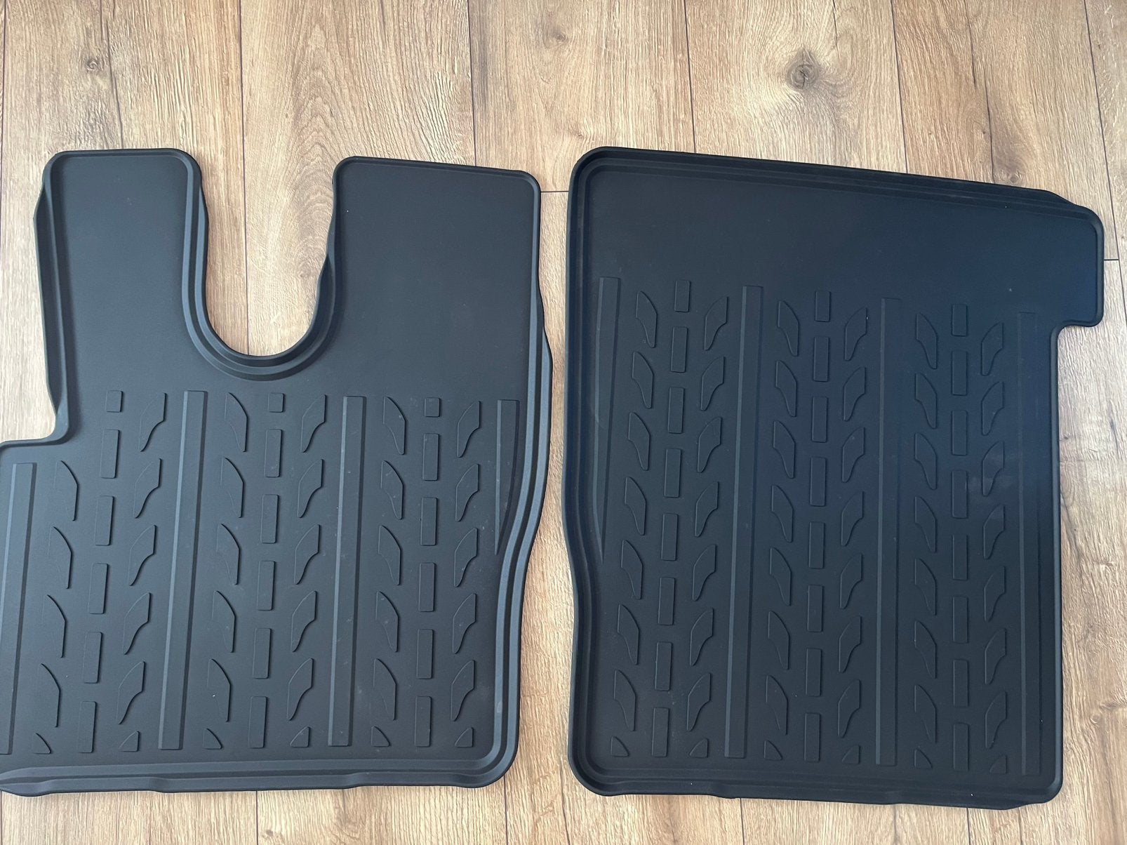 Originele Daf XF 106 Rubberen mattenset - Daf 2021531, Auto-onderdelen, Ophalen of Verzenden, DAF, Interieur en Bekleding