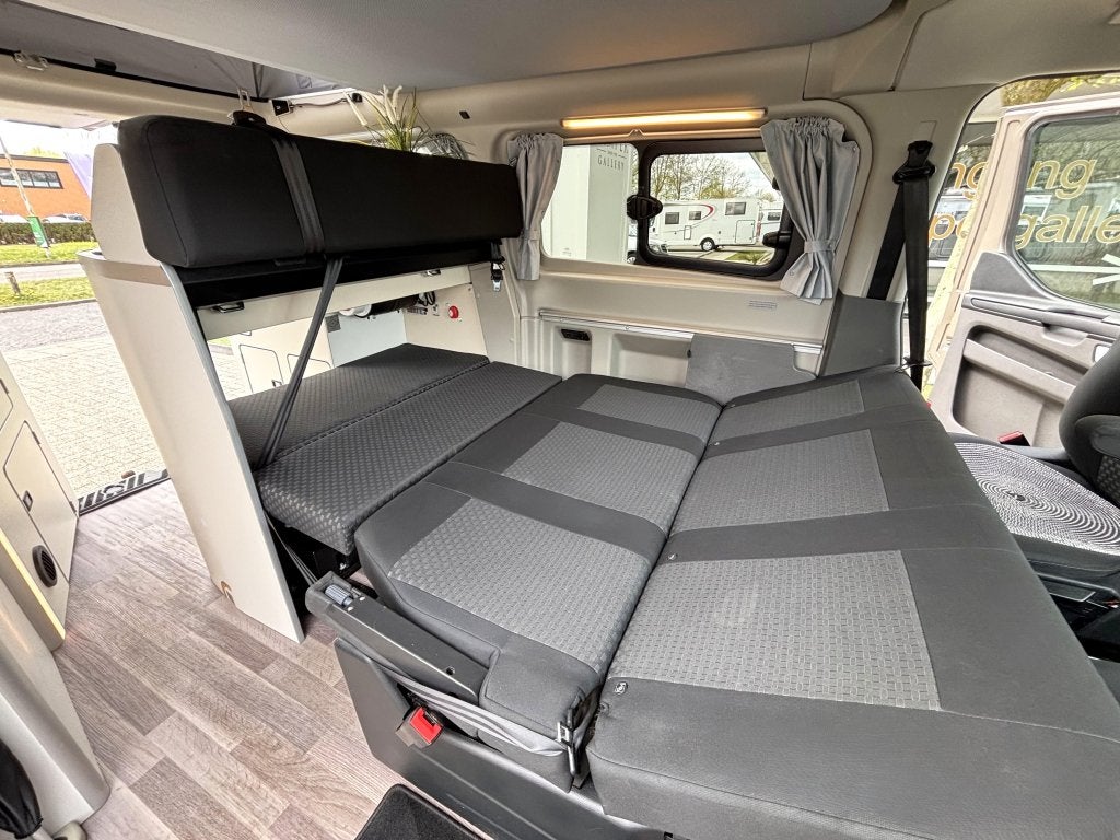 Caravans And Camping Westfalia