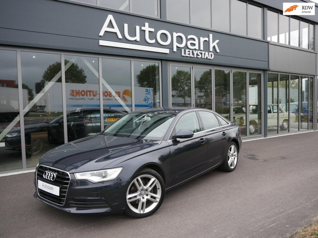 Audi A6 Limousine 2.0 TFSI Business Edition 4-deurs AUTOMAAT, Auto's, Audi, Euro 5, 4 cilinders, 1984 cc, Blauw