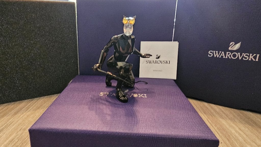 Swarovski DC Comics Catwoman! NIEUW!, Ophalen of Verzenden, Nieuw, Figuurtje