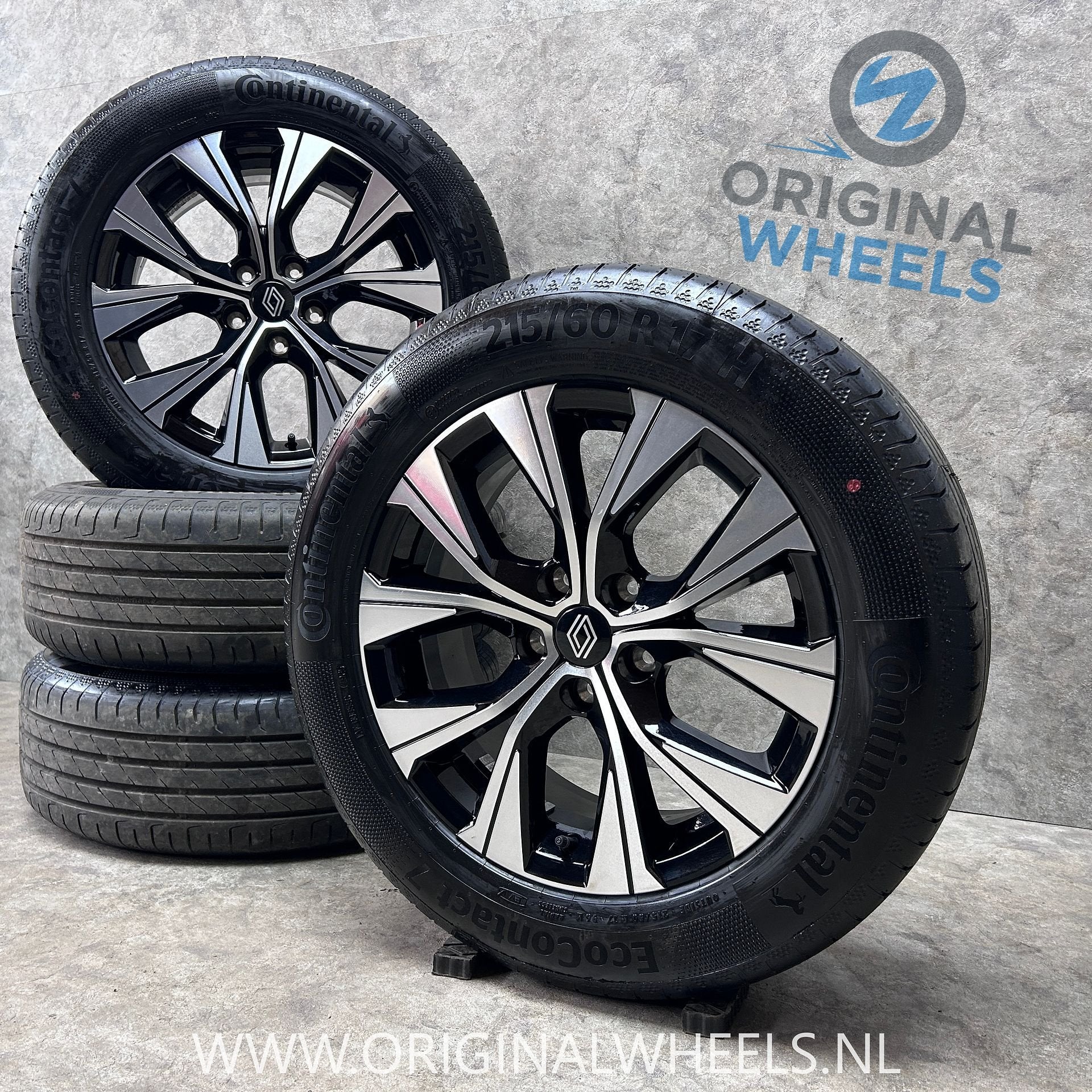17 inch originele velgen + zomerbanden Renault Captur Arkana, Auto-onderdelen, -, -, Banden en Velgen, 17 inch