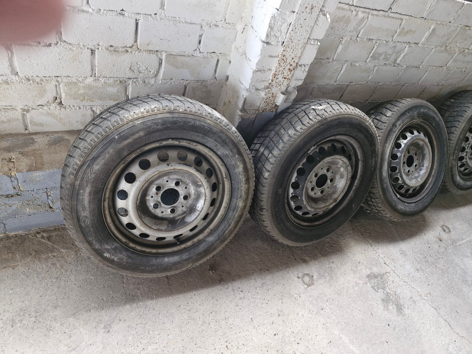 mercedes  wielen sprinter met winterbanden, Auto-onderdelen, Ophalen