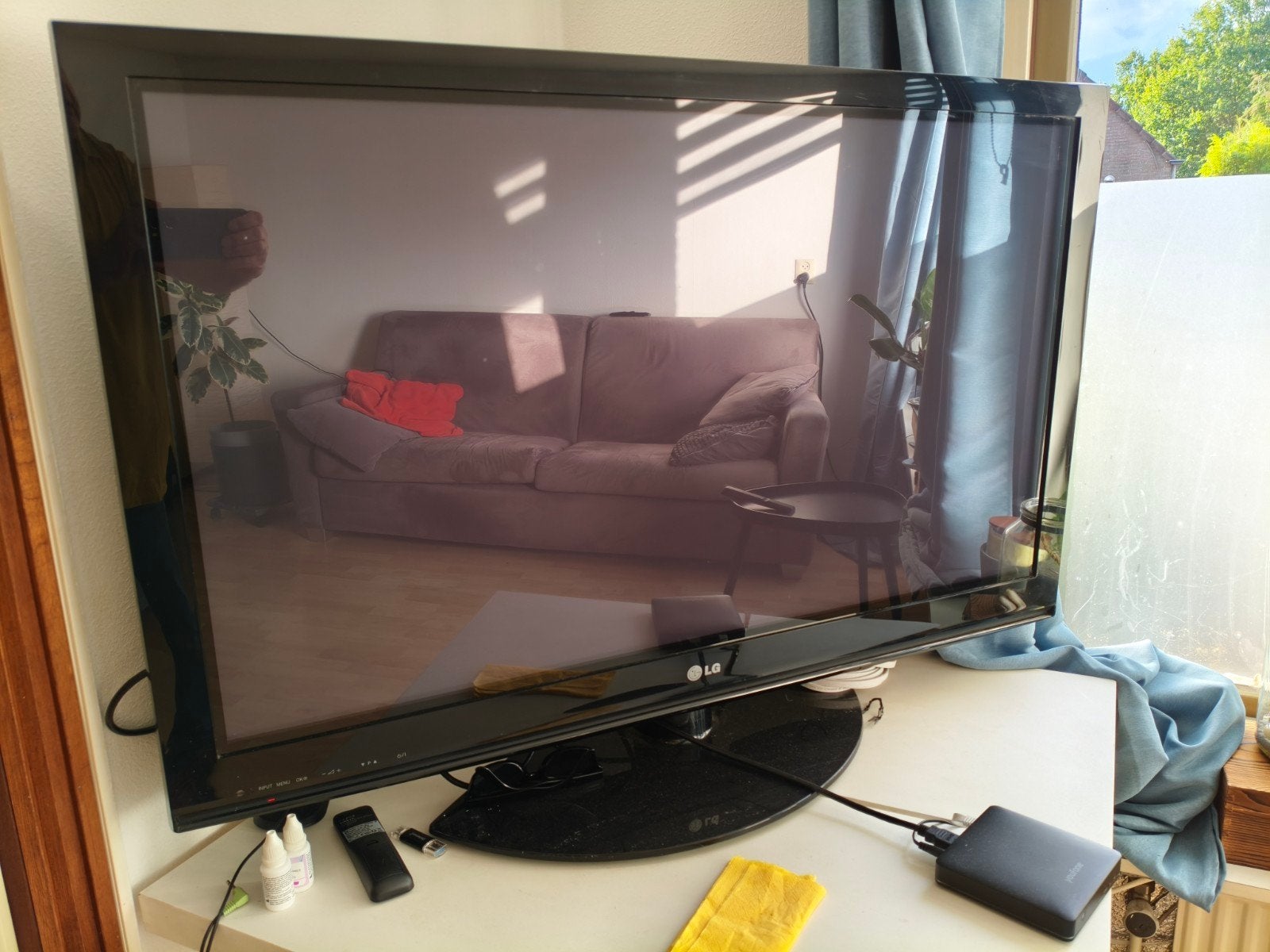 LG 50 inch TV - Werkt goed, niet de nieuwste, Ophalen, 100 cm of meer, 50 Hz, LG