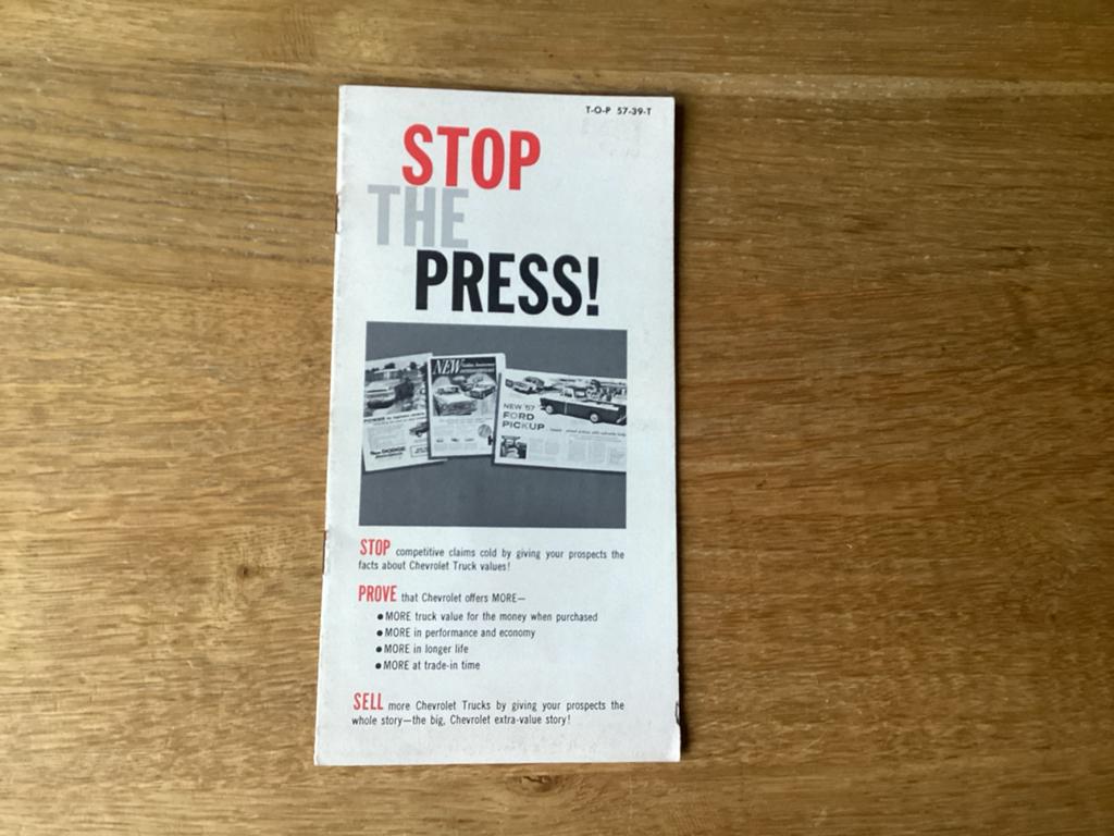 Chevrolet Truck Brochure - Stop The Press! 1957, Ophalen of Verzenden, Gelezen, Chevrolet