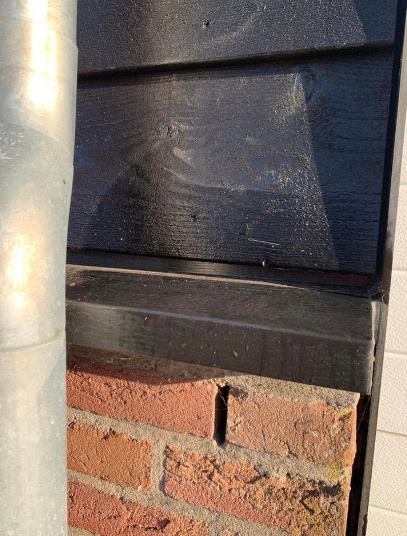 Zwarte allunimium waterdorpel, Doe-het-zelf en Verbouw, Plinten en Afwerking, Ophalen, Overige materialen, Overige typen, Nieuw