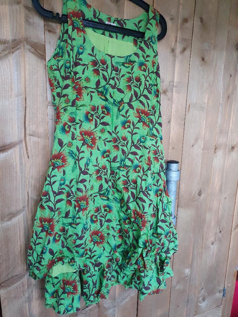 Groene zomerjurk met bloemenprint ART - maat XS, Heart, Ophalen of Verzenden, Maat 34 (XS) of kleiner, Gedragen