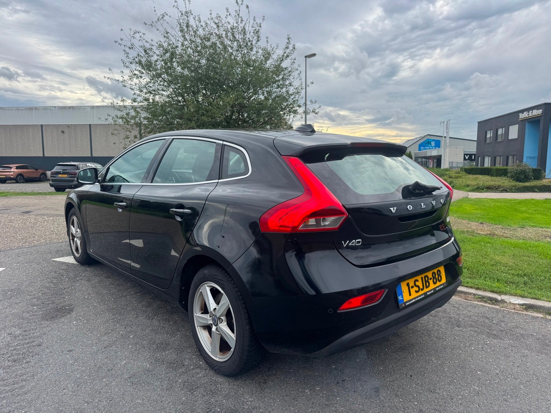 Volvo V40 | 2013 | 1.6 D2 Momentum | Export en Handel, Voorwielaandrijving, Euro 5, Gebruikt, 4 cilinders
