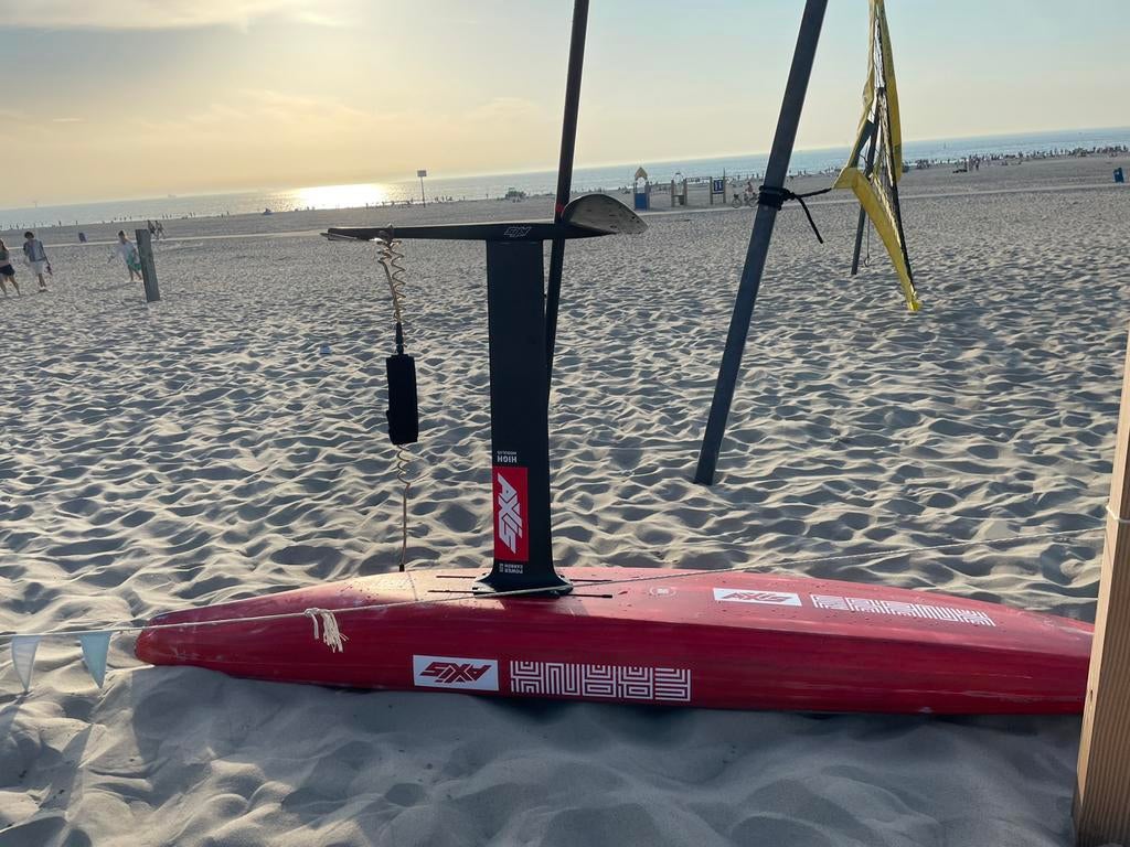 SUPfoil DW board Axis Frank/Mako 120l, Ophalen, Zo goed als nieuw, Wingsurf-board