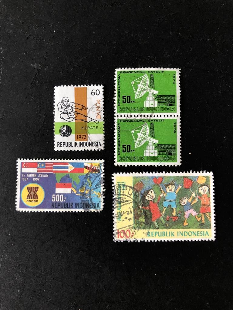 Indonesië  allerlei gestempeld, Ophalen of Verzenden, Gestempeld, Zuidoost-Azië