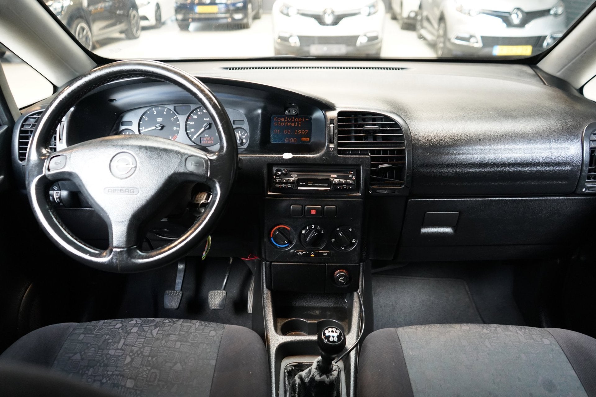 Opel Zafira 1.8-16V Elegance | 7 PERS | TREKHAAK | AIRCO | N, Voorwielaandrijving, 1345 kg, 125 pk, Gebruikt