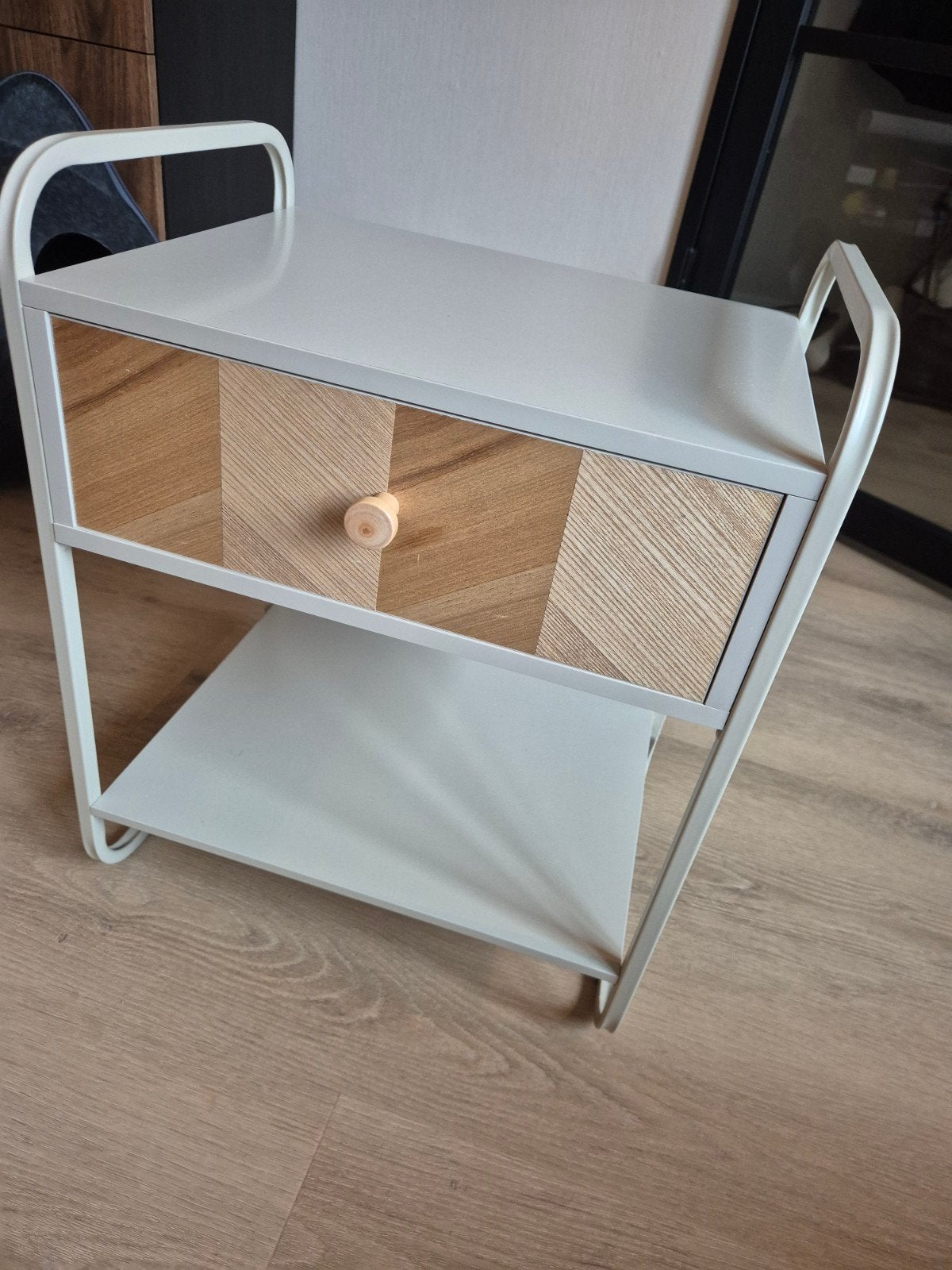 Nachtkastje met lade - gecoat stalen frame en MDF, Ophalen, Gebruikt, Minder dan 45 cm, Metaal of Aluminium