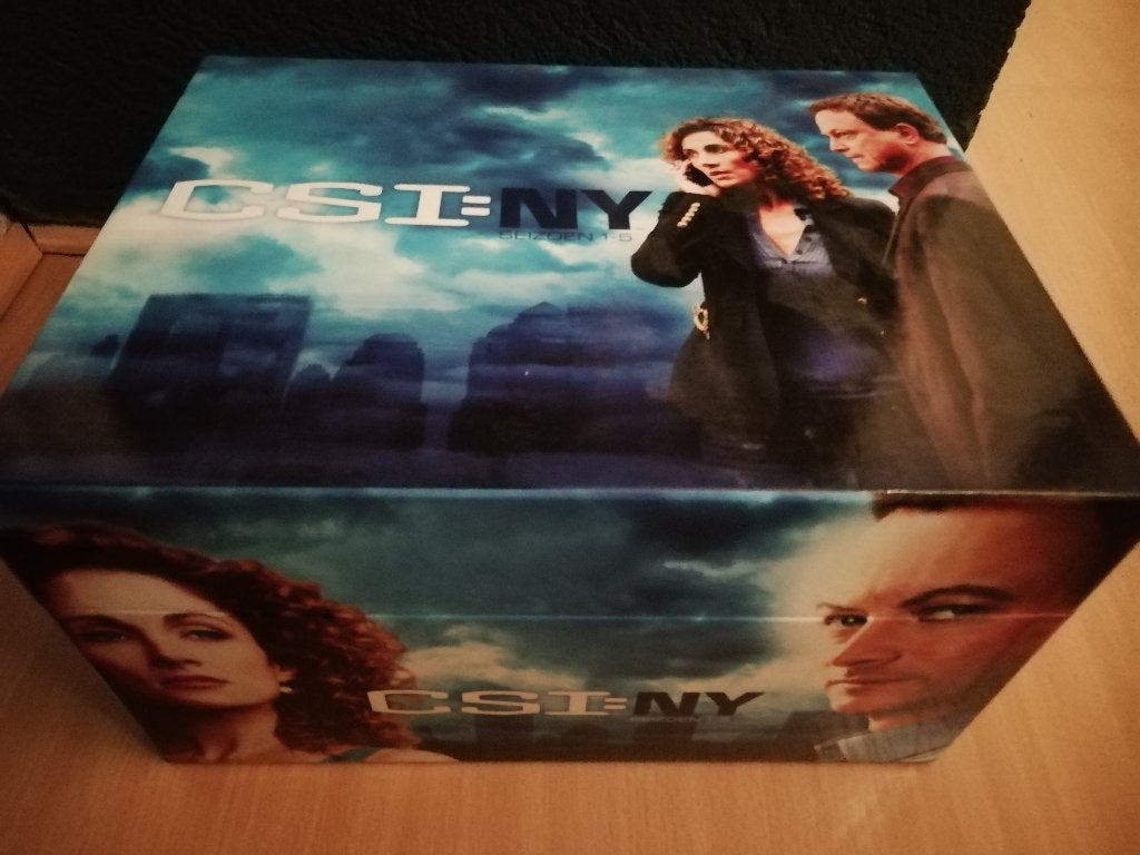 csi - ny  ( serie box seizoenen 1-2-3-4-5 ) 10 stuks, Alle leeftijden, Ophalen of Verzenden, Zo goed als nieuw, Thriller