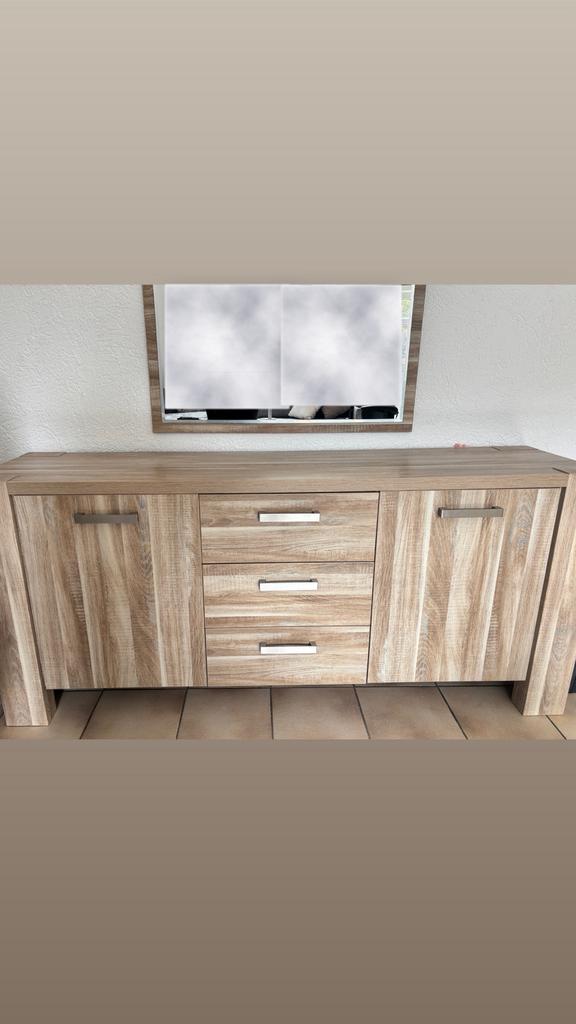 Licht bruine tv meubel en dressoir, Ophalen