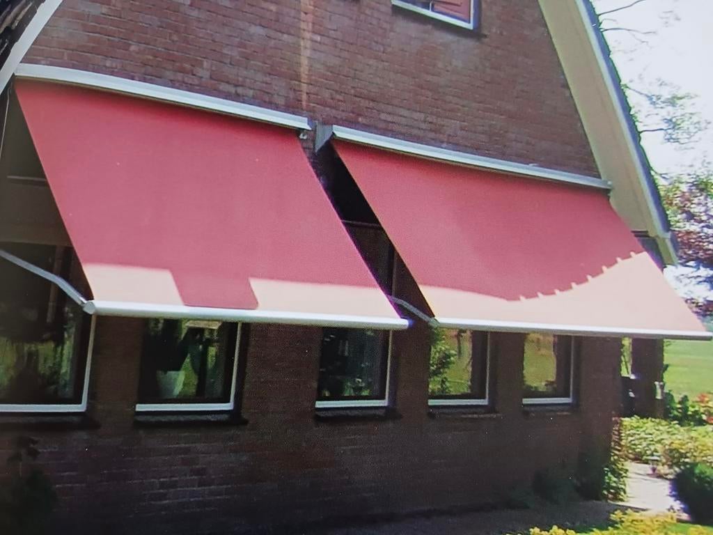 Zonneschermen 1 st. 335 en 1 st. 515 cm. Gebruikt, Tuin en Terras, Zonneschermen, Minder dan 150 cm, Ophalen, Zo goed als nieuw