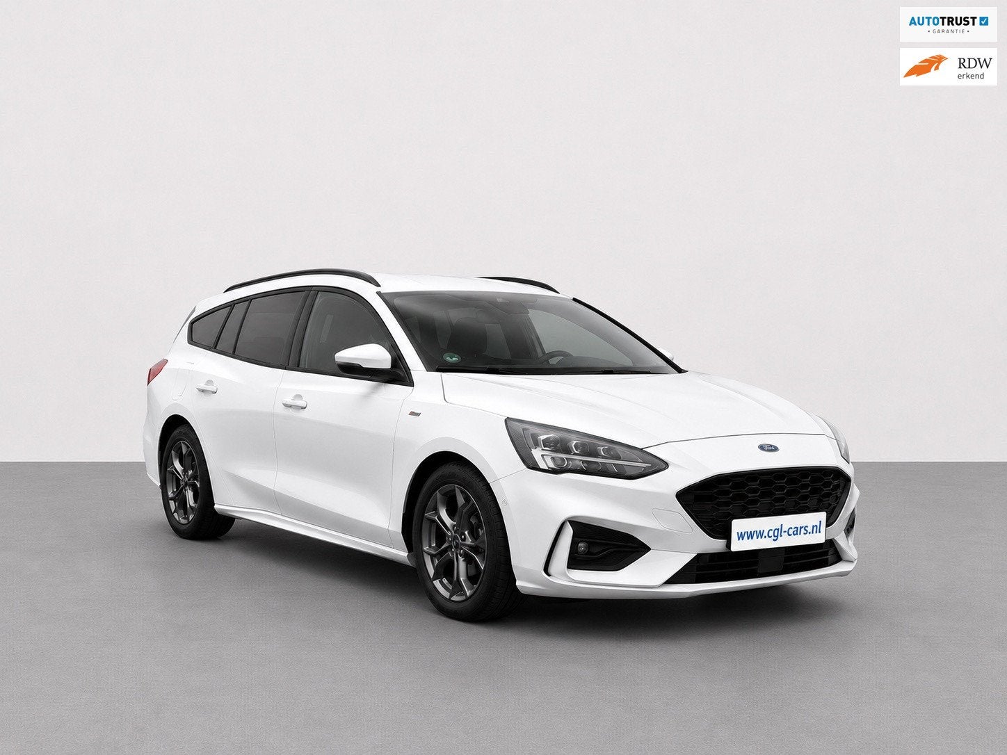 Ford Focus Wagon 1.5 EcoBoost ST LineBusiness150PK+Carplay+D, Gebruikt, Euro 6, Leder en Stof, Wit