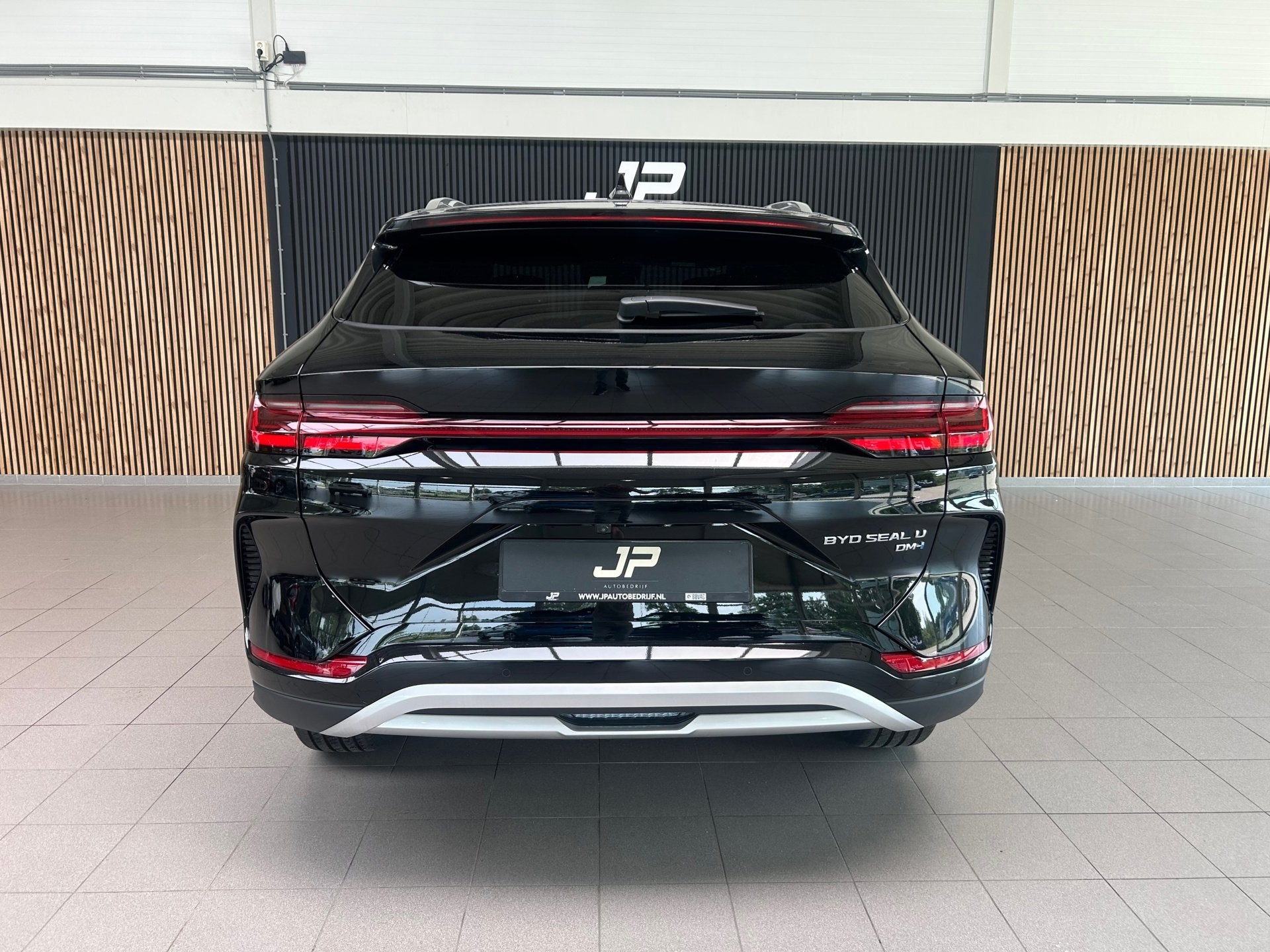 Byd SEAL U 1.5 DM- i FWD NAVI| PANO| 360 CAMERA| LEDER| INFI, Auto's, BYD, Seal U, 4 cilinders, Met garantie (alle), Zwart