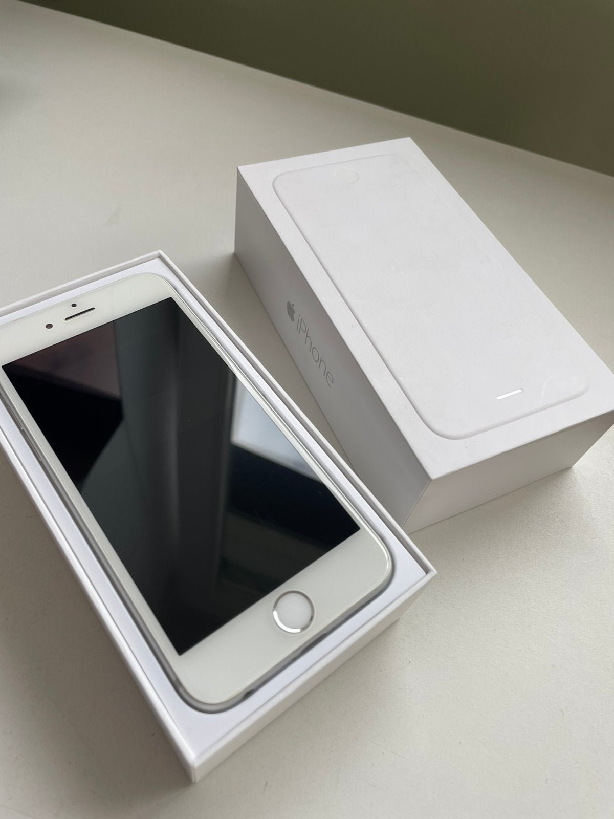 Iphone 6 16gb (scherm defect), 16 GB, Ophalen of Verzenden, Zo goed als nieuw, Zonder simlock