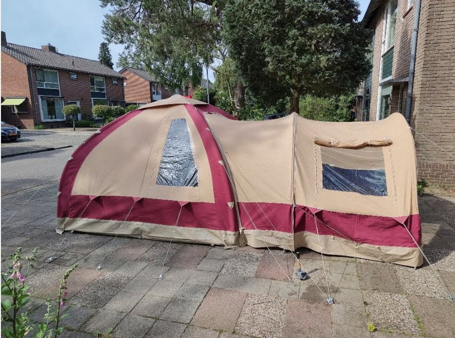 Opblaasbare/oppomp tent Wilderness 330 met luifels, Caravans en Kamperen, Tenten, Ophalen, Gebruikt, Tot en met 4