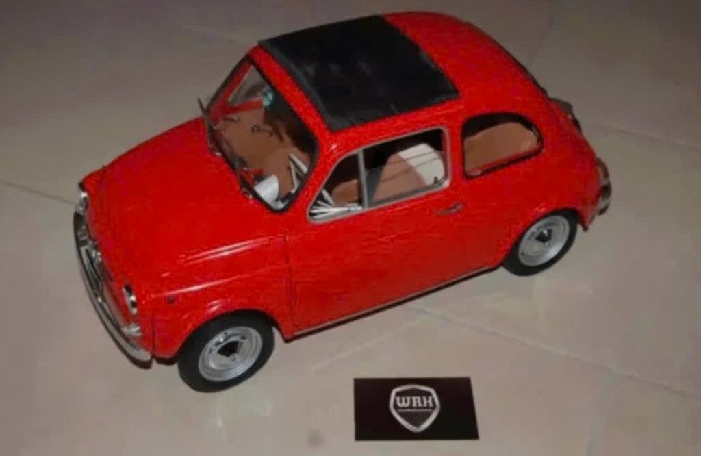 !! SALE !! 1:8 FIAT 500 red Hachette HANDBUILT UNIEK WRH, Hobby en Vrije tijd, Ophalen, Zo goed als nieuw, 1:5 t/m 1:8, Auto