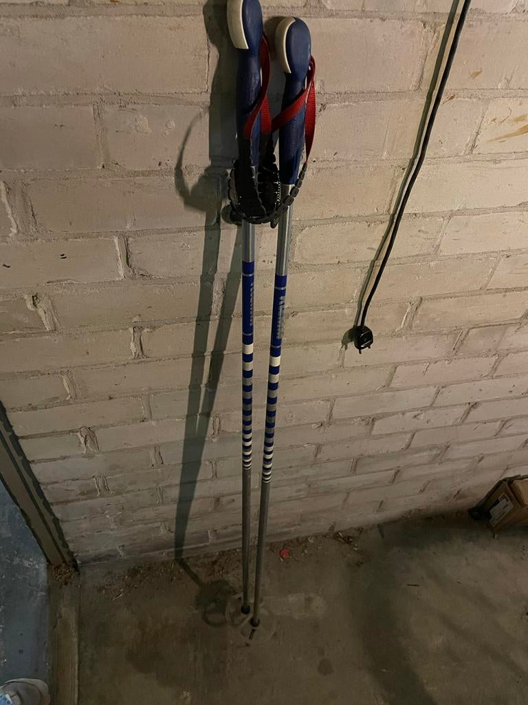 KLEM Ski stokken - Blauw/Wit - 130 cm, Gebruikt, Stokken, 100 tot 140 cm, Skiën
