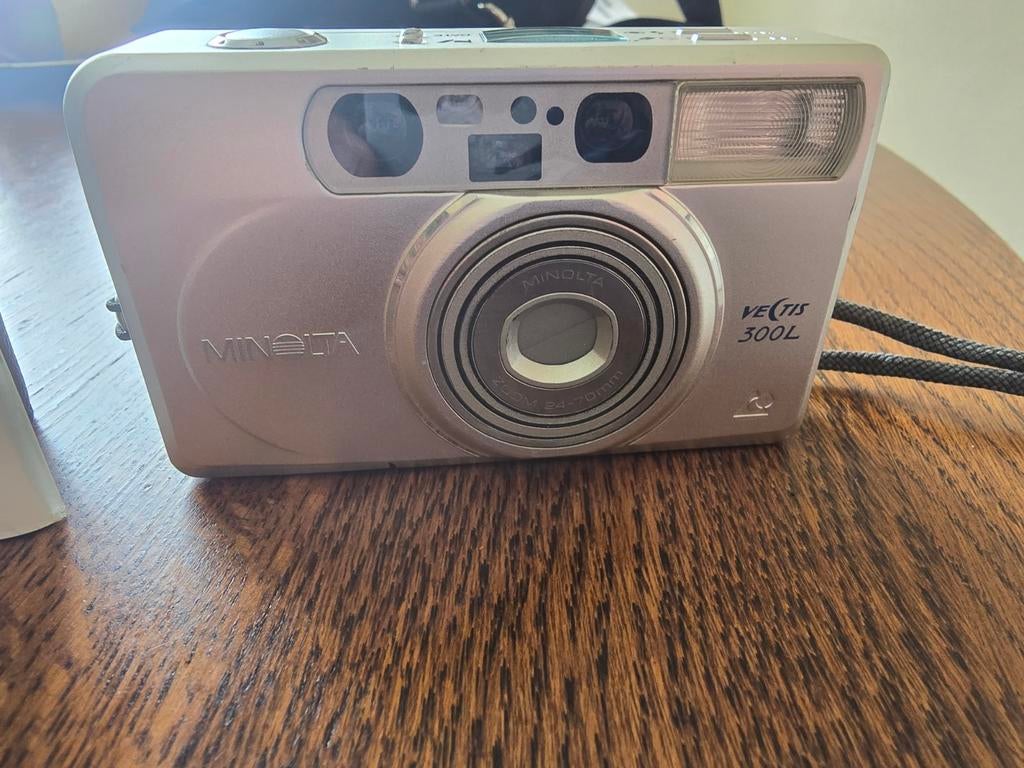 Minolta Vectis 300L APS camera met hoesje en handleiding, Ophalen of Verzenden, Gebruikt, Compact, Minolta