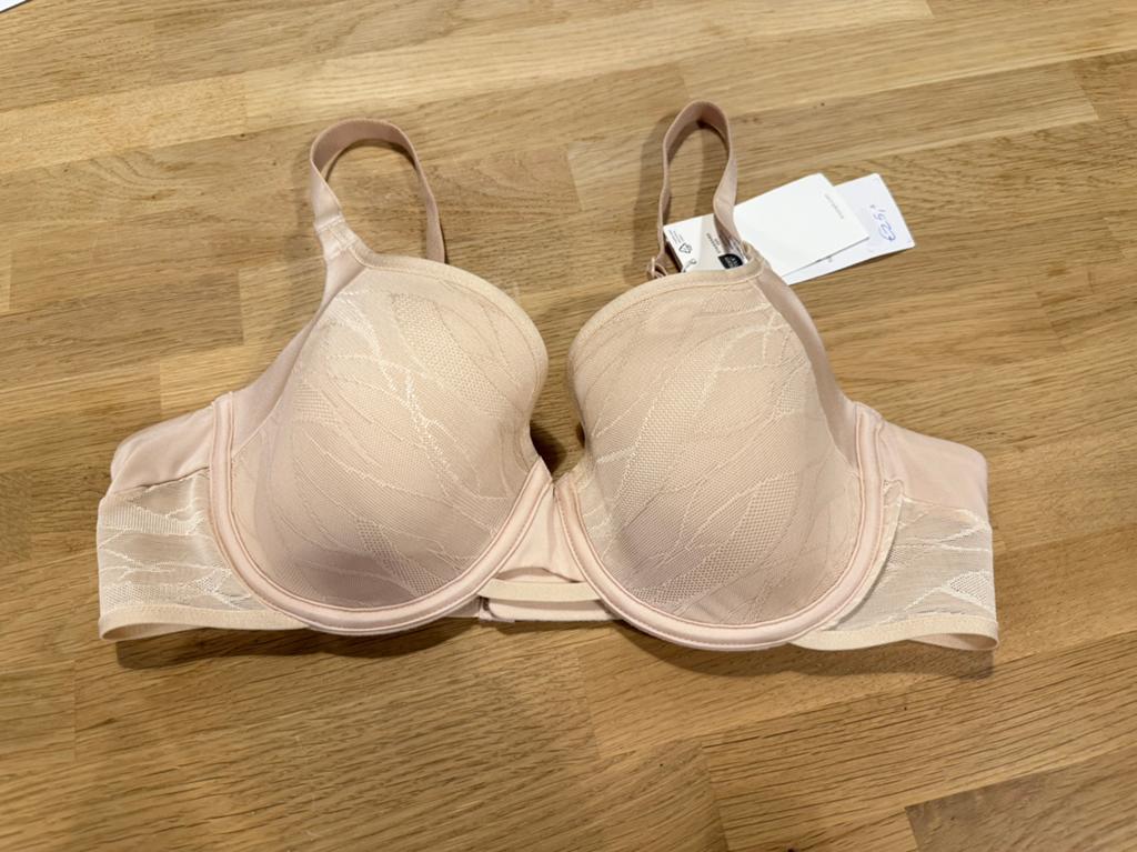 Triumph bh 85B NIEUW!! Nu €25, Ophalen of Verzenden, Beige, BH