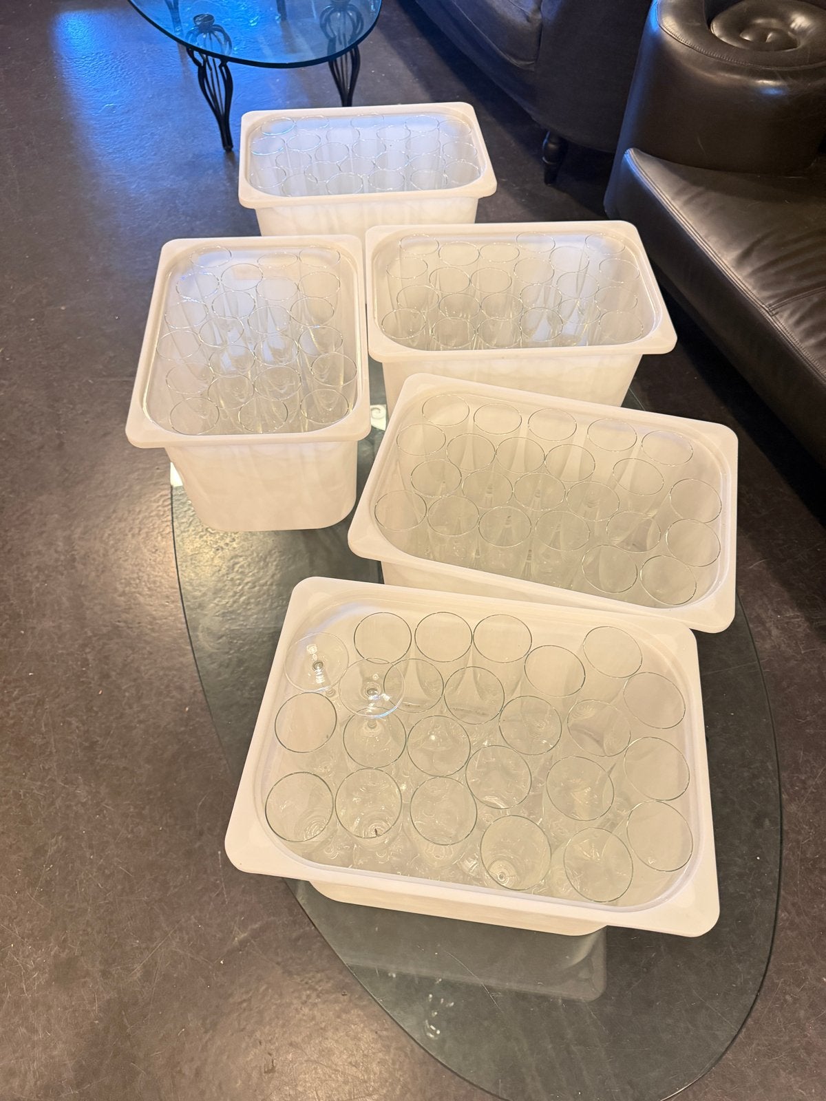 115 Champagne flutes/glas in 5 opbergdozen, Antiek en Kunst, Ophalen